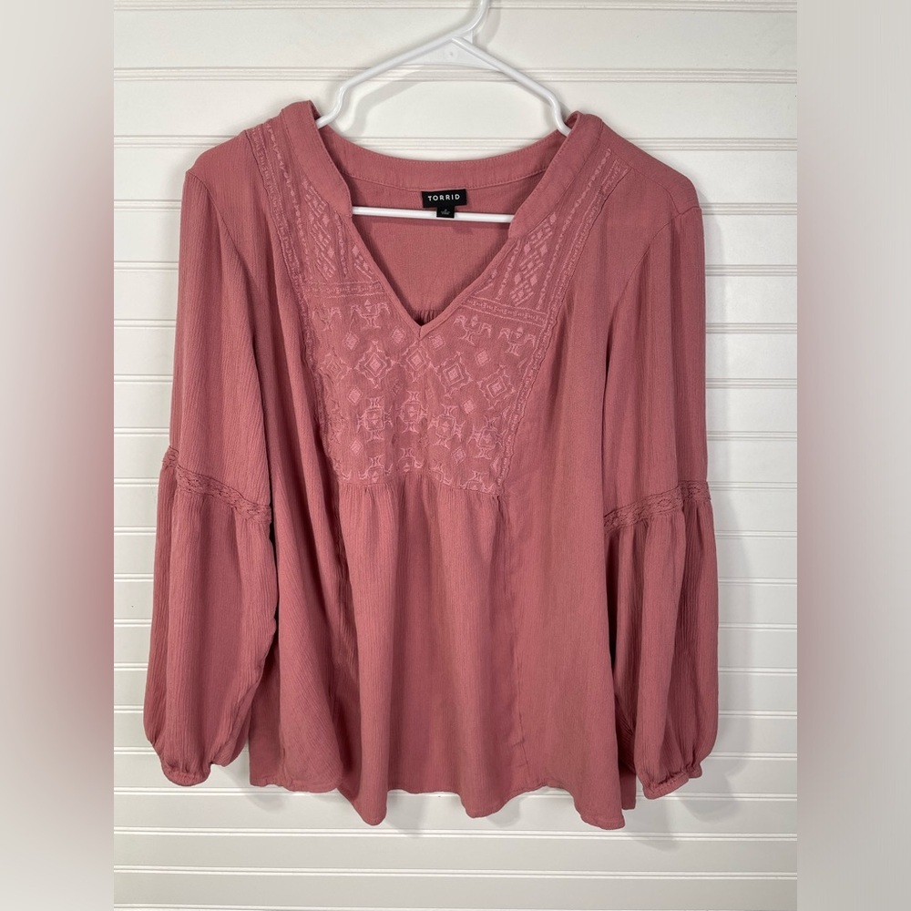 Torrid Pink Long Sleeve Top Womens Size 2 - Picture 1 of 6